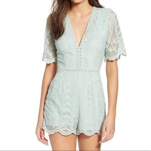 Nordstrom (Socialite) Plunging Lace Romper | XS